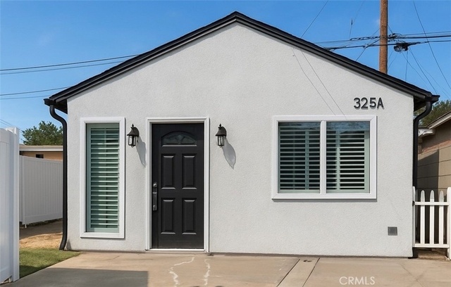 325 N Lee - Photo 1