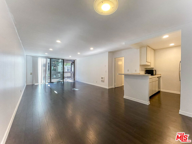 7777 W 91st Street - Photo 1