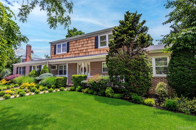 467 Hempstead - Photo 1