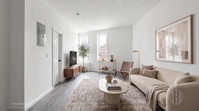 146-07 Jamaica Avenue - Photo 1