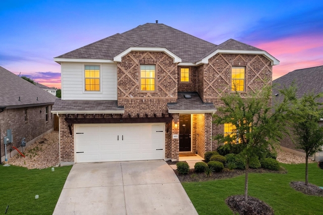 1601 Harrongton Way - Photo 1