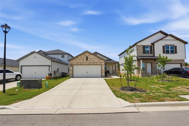 301 Old Stagecoach Rd - Photo 1