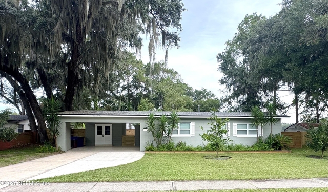 1109 Nantucket Avenue - Photo 1