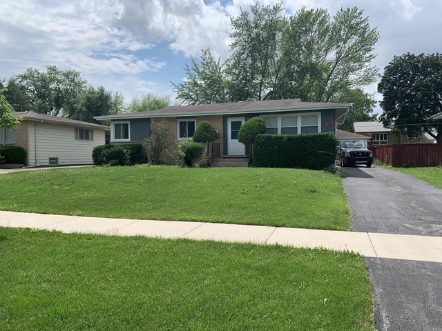 1114 N Crabtree Lane - Photo 1