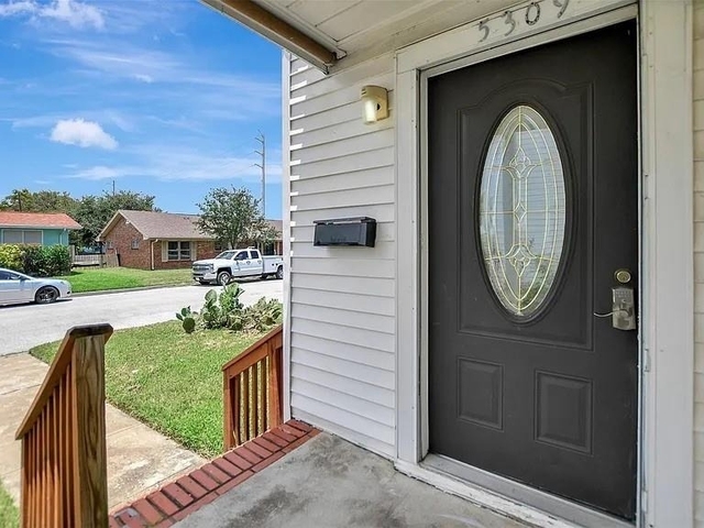 5309 Perry Avenue - Photo 1