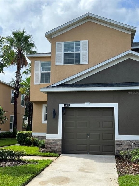 2820 Adelaide Court - Photo 1