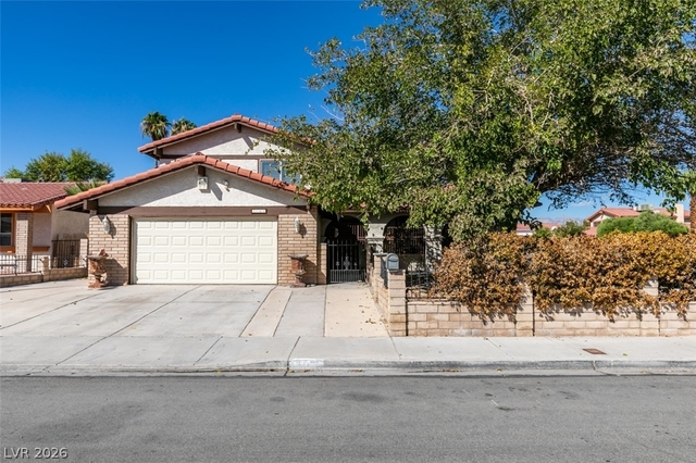 3765 Duneville Street - Photo 1