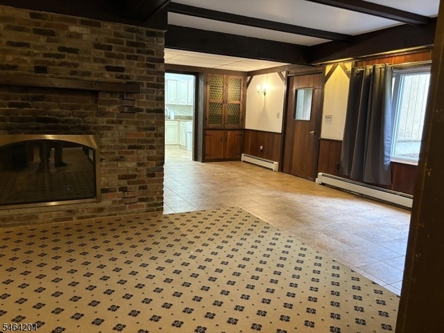 145 Lake Ave - Photo 1