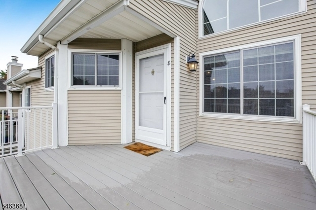 8 Bentley Court - Photo 1