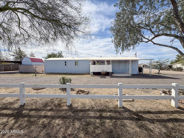 2875 W Foothill Street - Photo 1