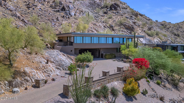 5800 E Glen Drive - Photo 1
