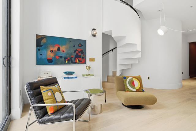 801 S Olive Avenue - Photo 1
