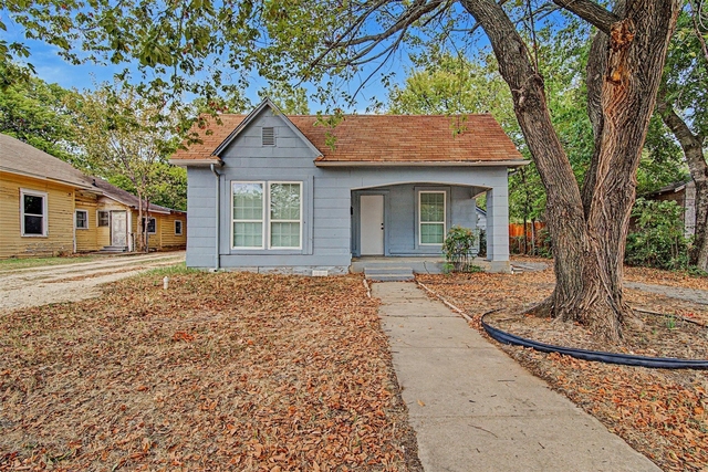 109 Dallas Avenue - Photo 1