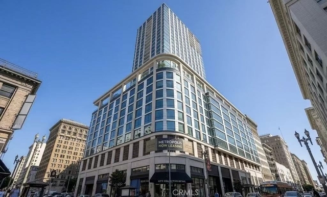 400 S Broadway - Photo 1