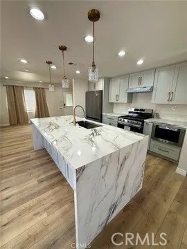 417 N Vernon - Photo 1