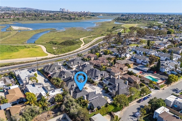2463 Irvine - Photo 1