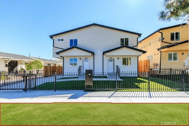 1642 Murchison Street - Photo 1