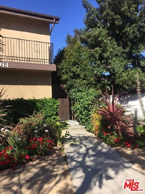 1914 11th Street - Photo 1