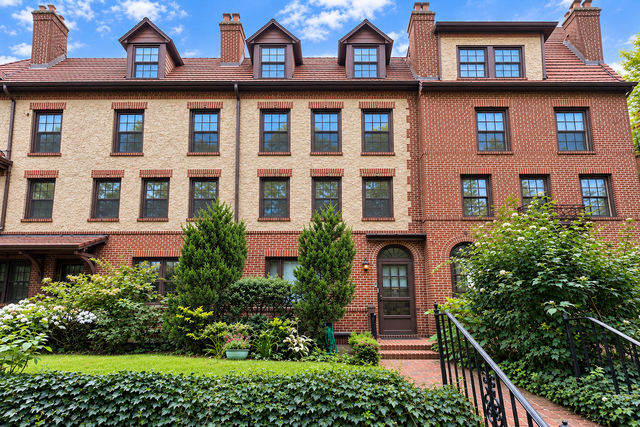 172 Burns Street - Photo 1