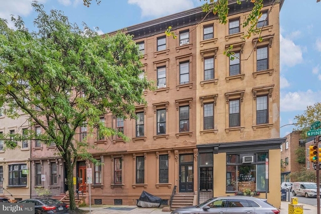 1536 Pine Street - Photo 1