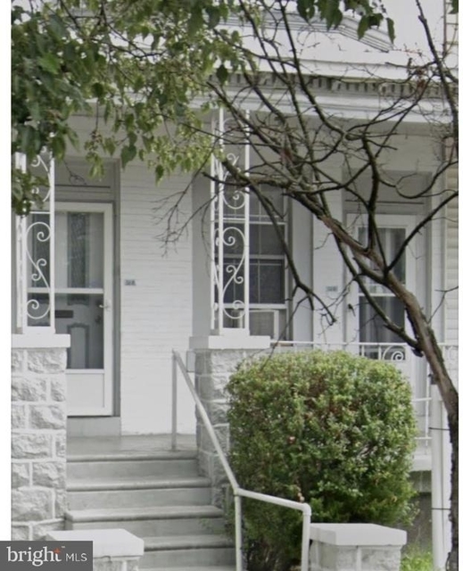 5723 Spruce Street - Photo 1
