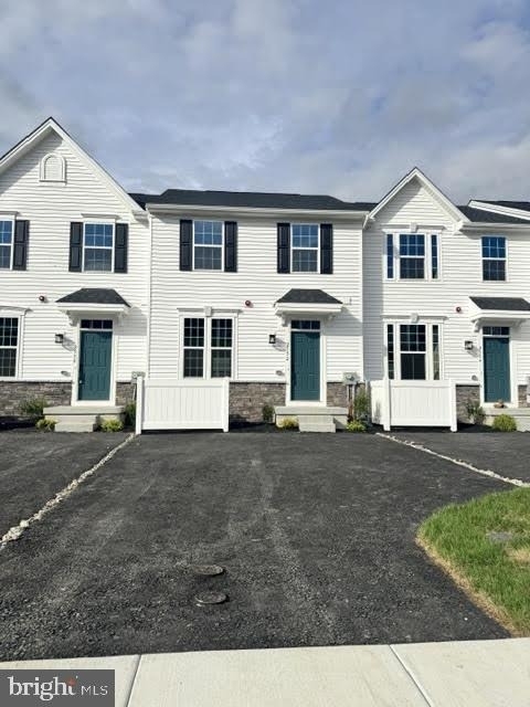 2552 Baydon Lane - Photo 1
