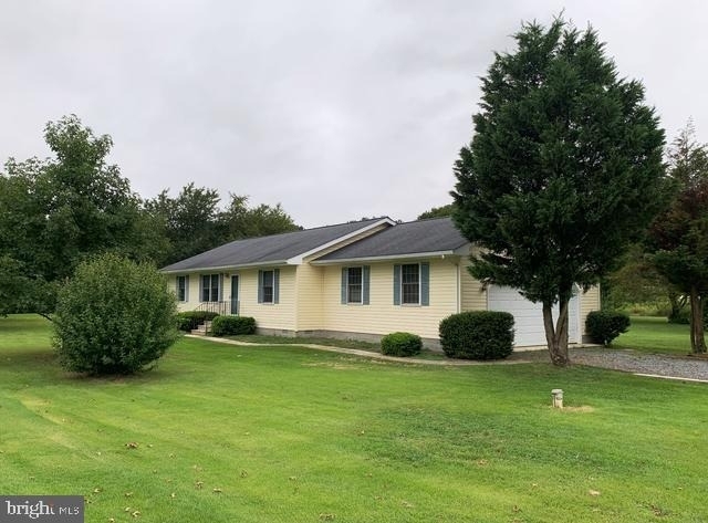 102 W Gemini Lane - Photo 1
