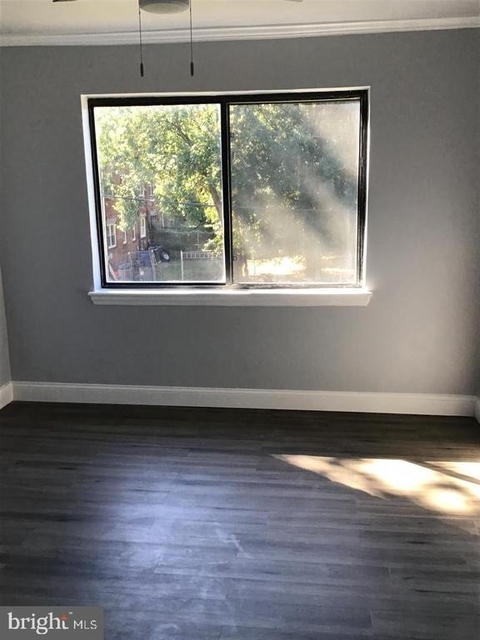 5027 H Street Se - Photo 1