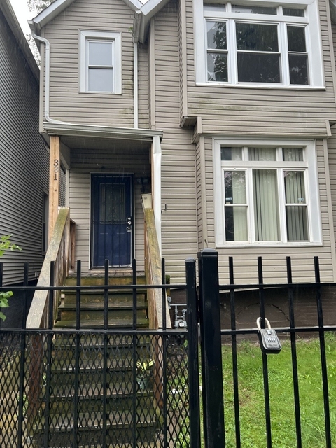 331 W 61st Street - Photo 1