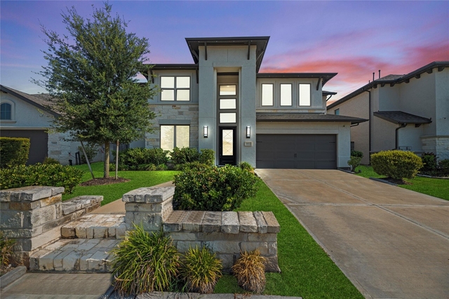 9511 Shaded Tree Drive - Photo 1