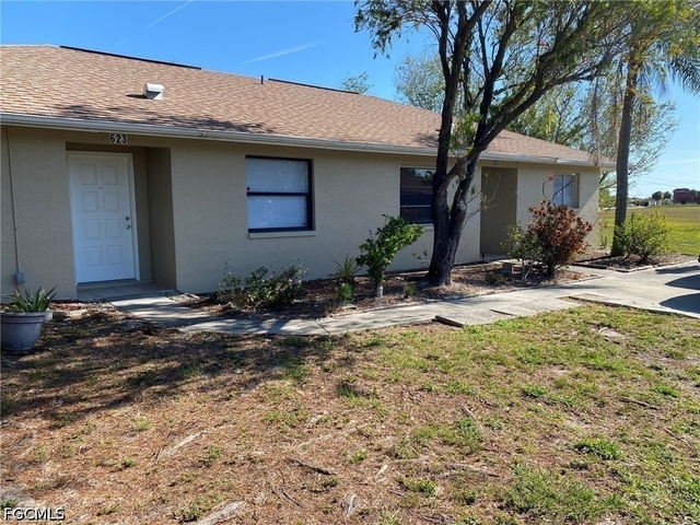 623 Sw 3rd Street - Photo 1