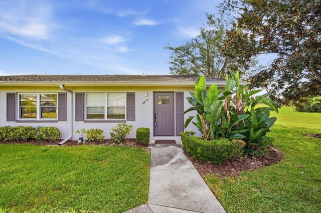 302 Canton Court - Photo 1