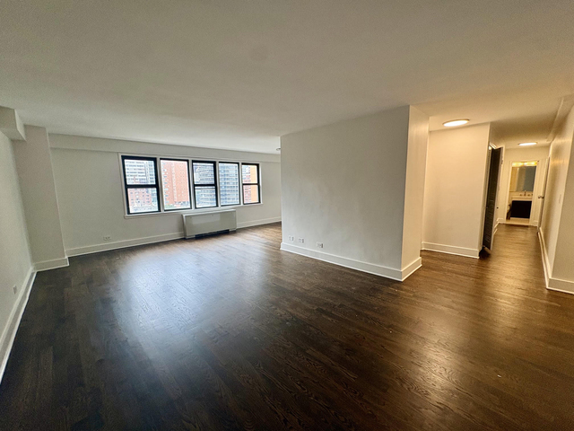 East 63rd Street - Photo 1