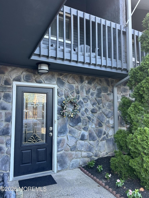 14 Devon Court - Photo 1