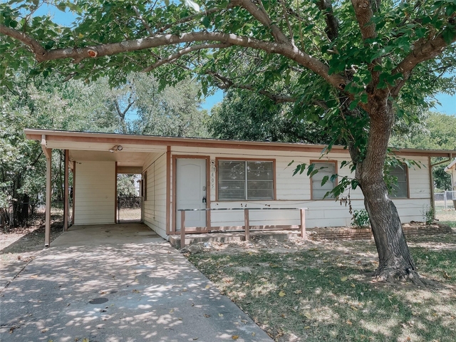 405 Knob Circle - Photo 1