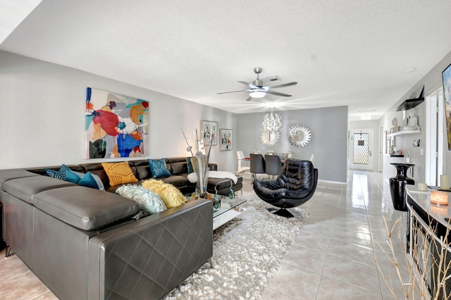 1930 Nw 18th Street - Photo 1