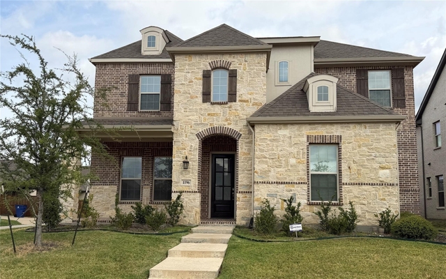 1196 Putnam Drive - Photo 1