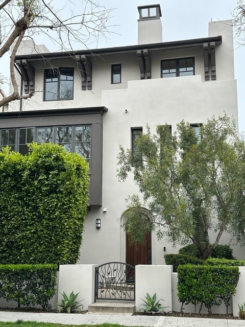 13070 Discovery Creek - Photo 1