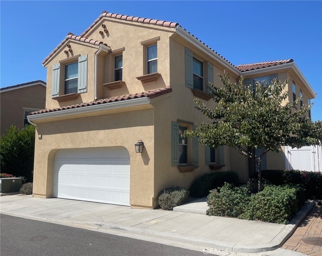 4013 N Highland Court - Photo 1