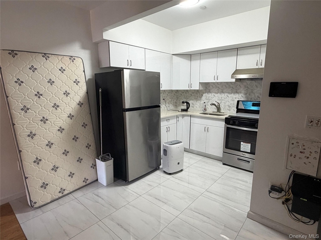 13221 Avery Avenue - Photo 1