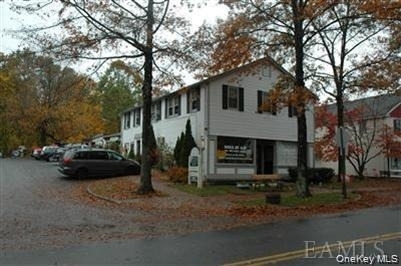 70 Westchester Avenue - Photo 1