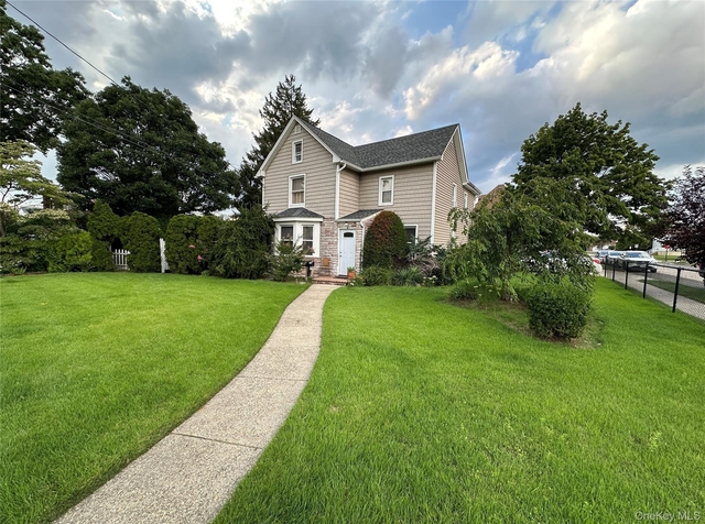 73 Davison Avenue - Photo 1