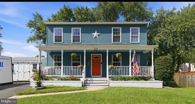 5633 Roundtree Drive - Photo 1