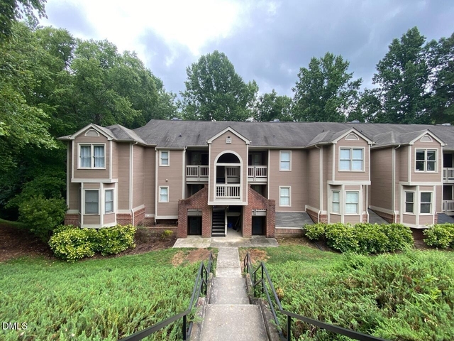 109 Killam Court - Photo 1