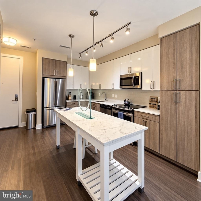 145 Riverhaven Drive - Photo 1
