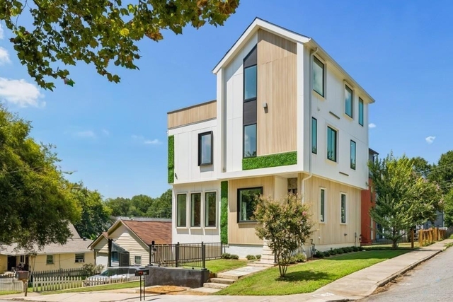204 South Avenue Se - Photo 1