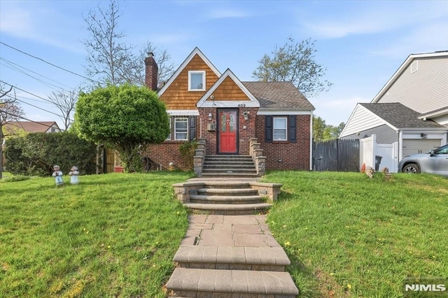 409 Tryon - Photo 1