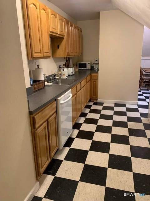 37 Maplewood Avenue - Photo 1