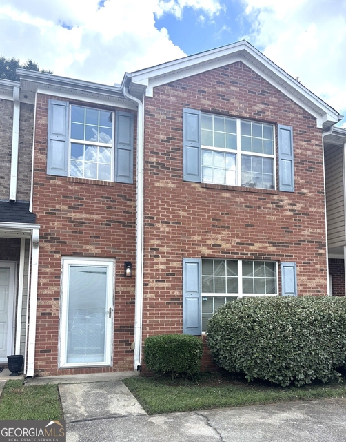 1560 Eastern Sunrise Lne - Photo 1
