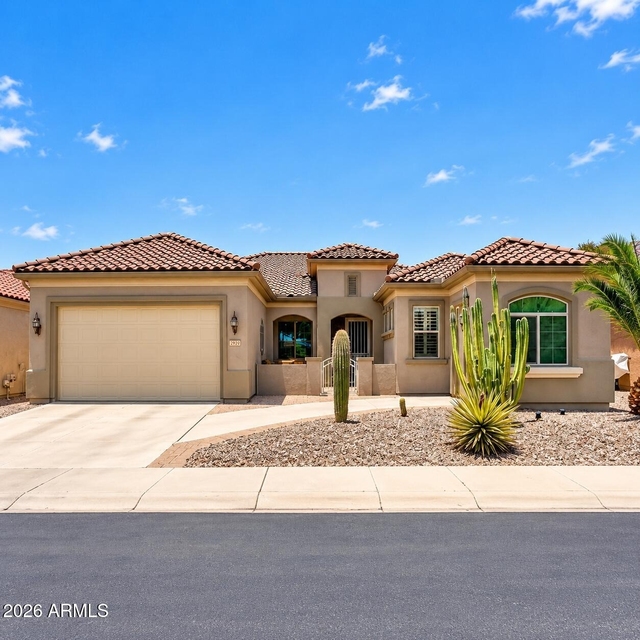 4210 N Potomac Drive - Photo 1